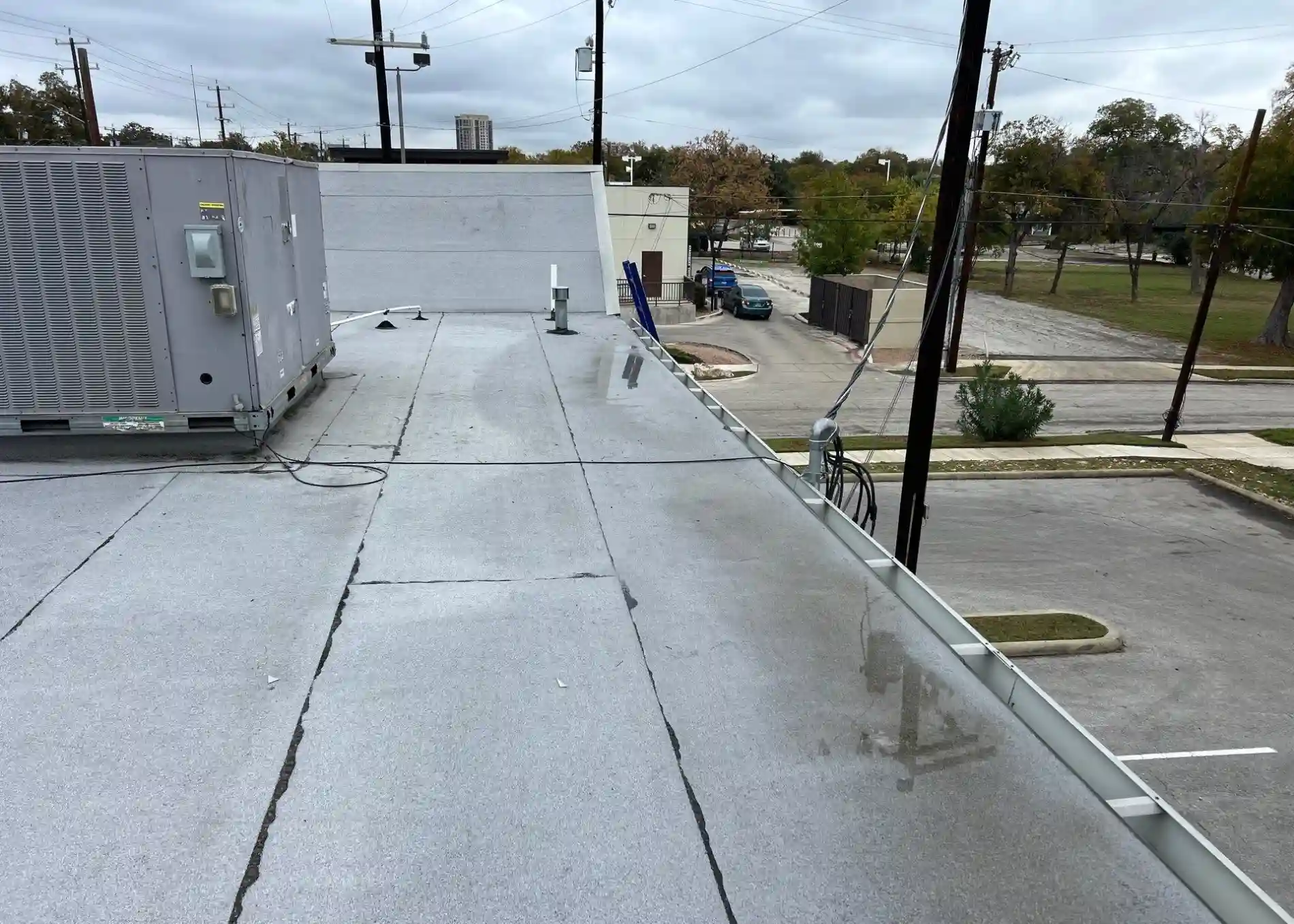 ATT Store Flat Roof Leak Repair2